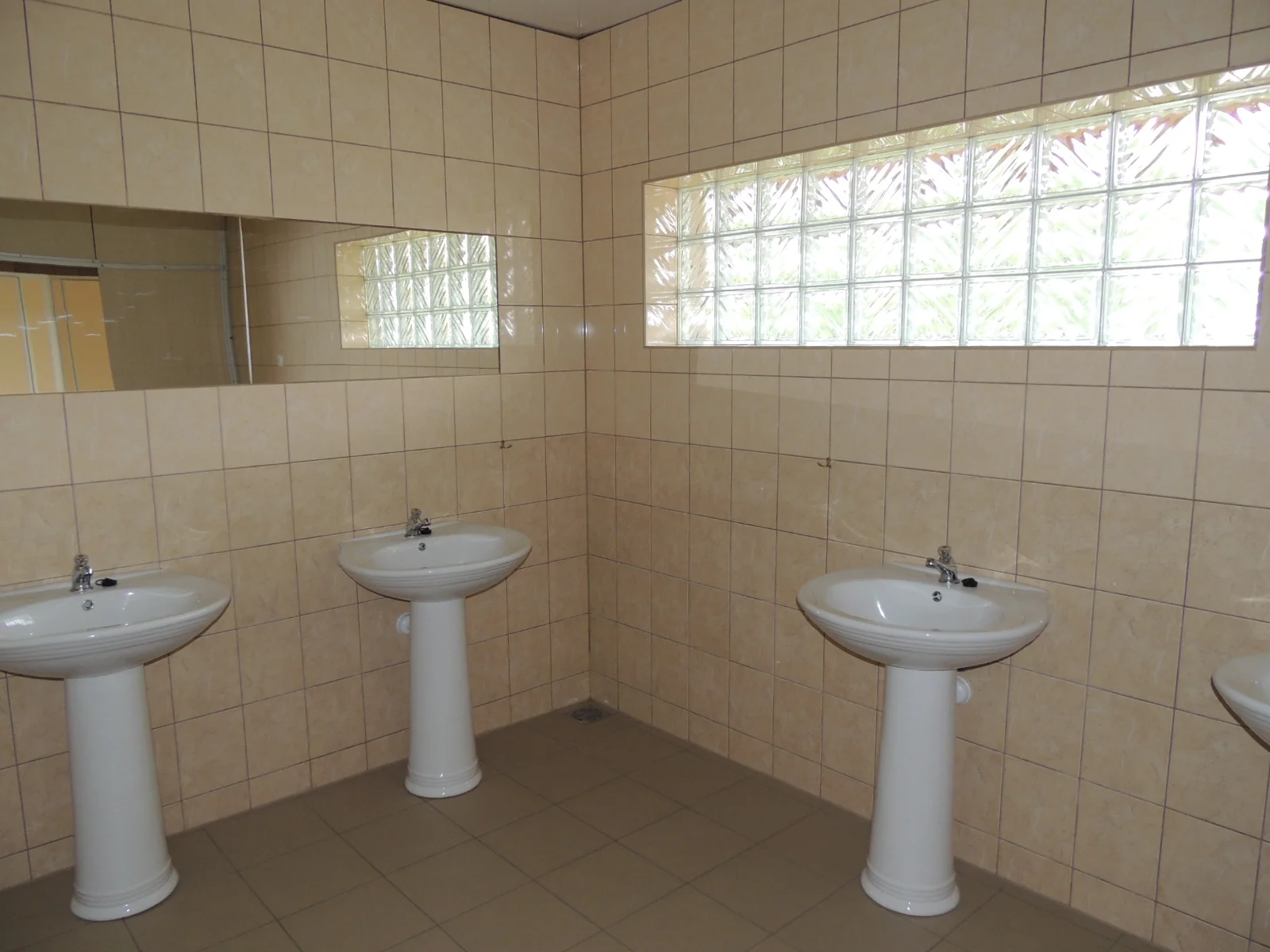 /assets/wstep/Sanitariaty_Agroska_2.webp